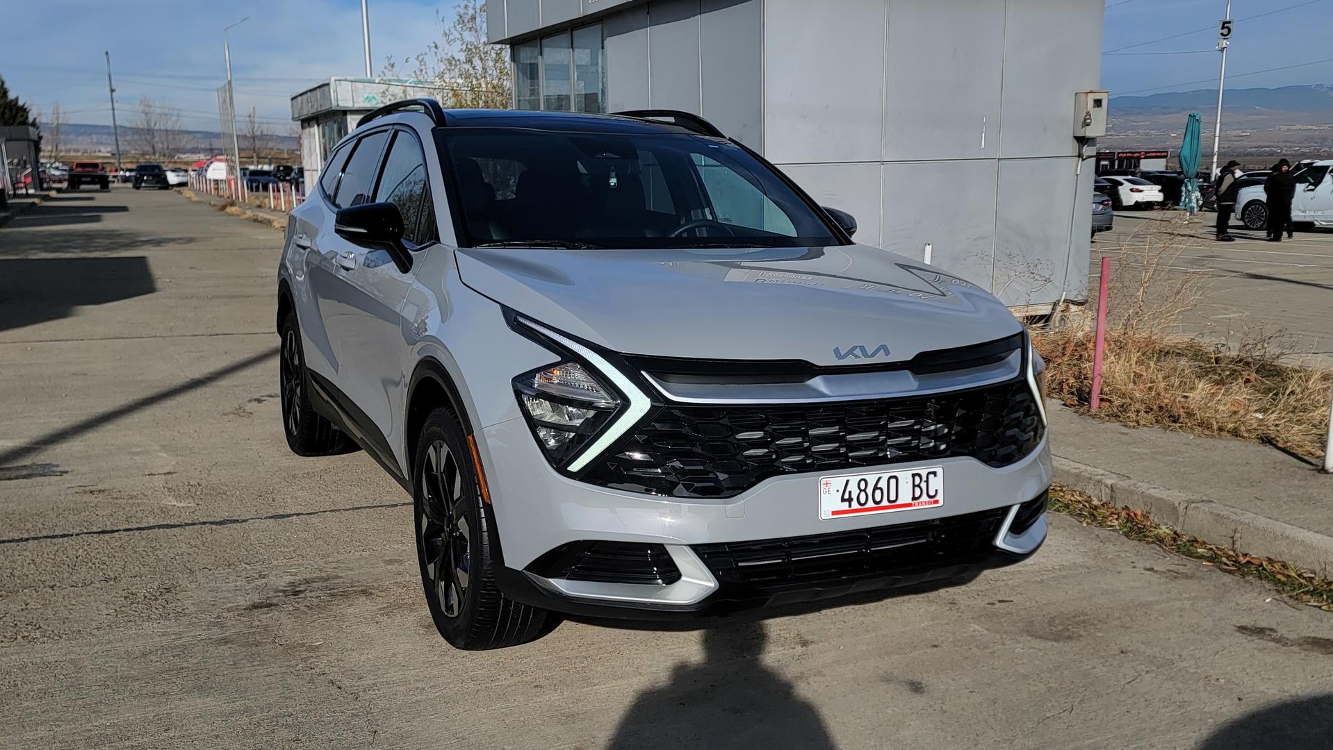 Kia Sportage 2023 — photo 2