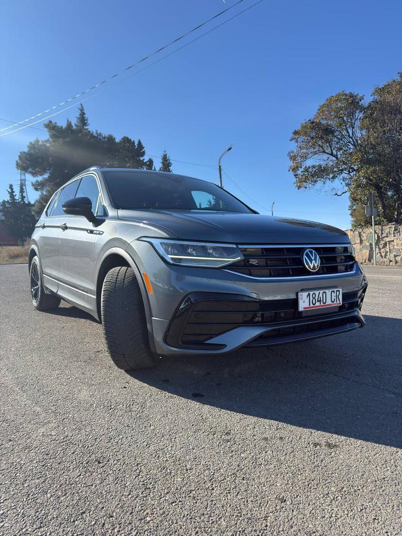 Volkswagen Tiguan 2023 — photo 2