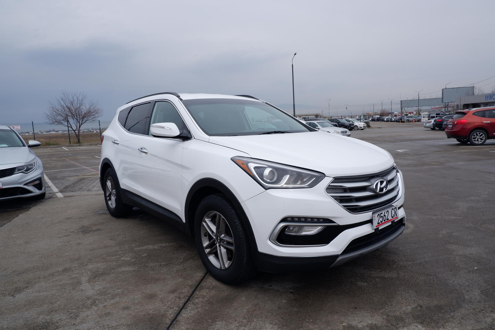 Hyundai Santa Fe 2018 — photo 2