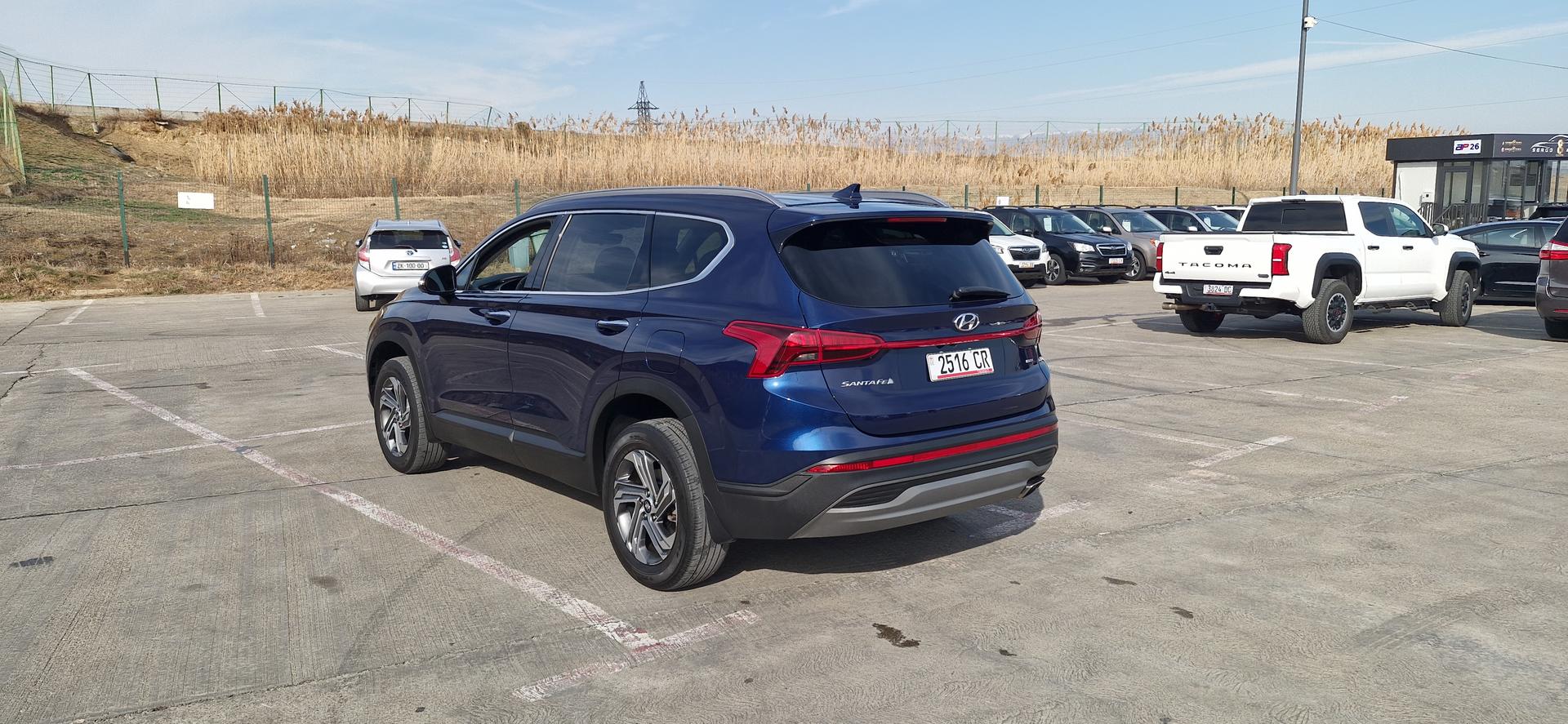 Hyundai Santa Fe 2023 — photo 2