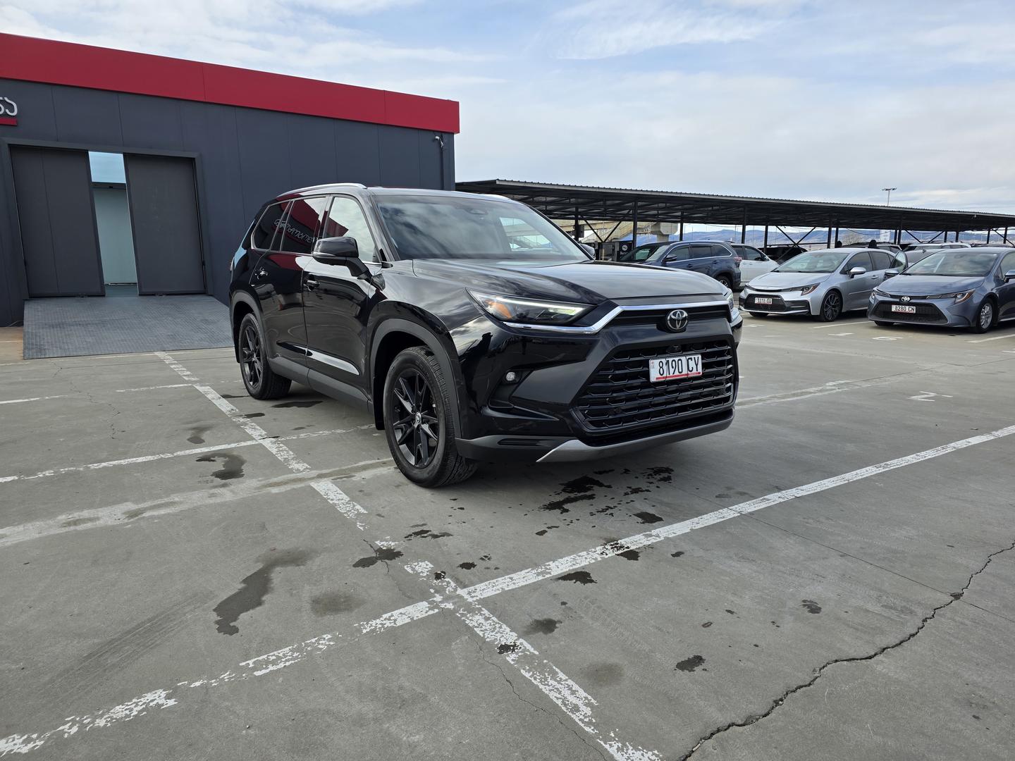 Toyota grand highlander 2024 — photo 2
