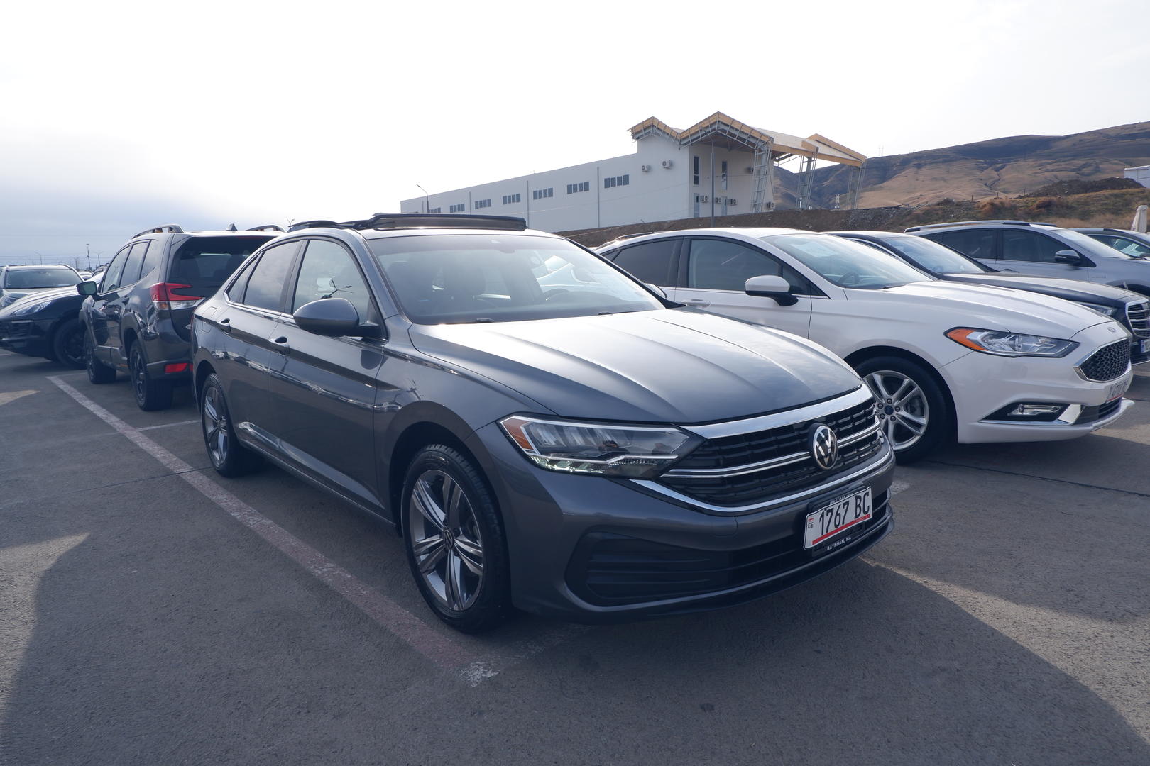 Volkswagen Jetta 2023 — photo 2