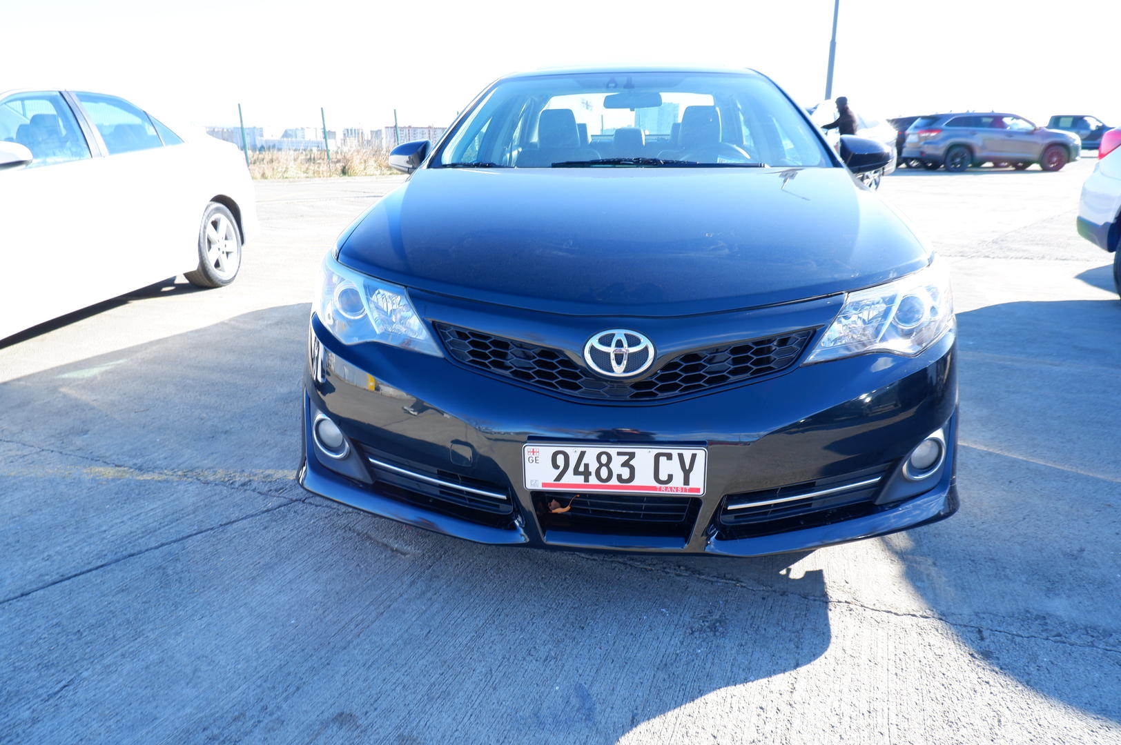 Toyota Camry 2012 — photo 2