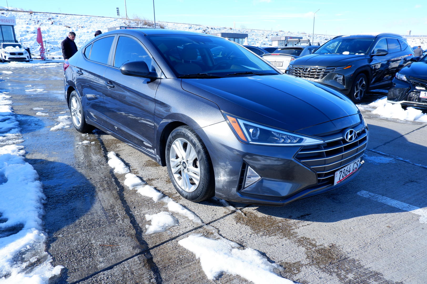 Hyundai Elantra 2020 — photo 2