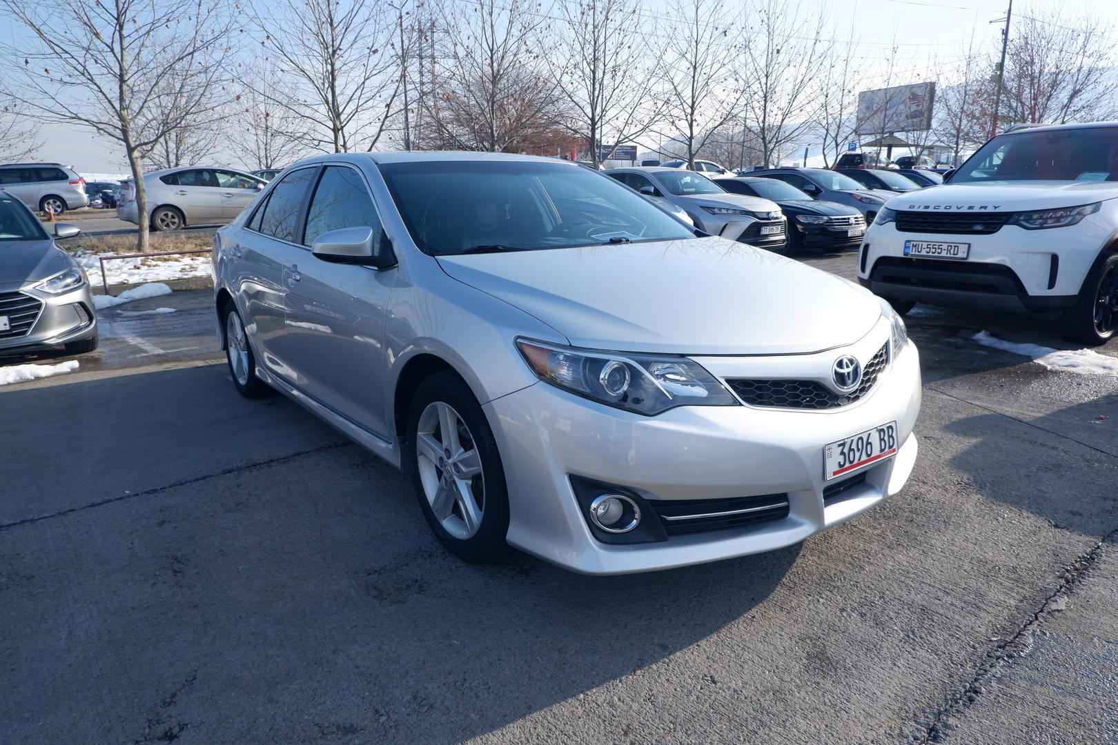Toyota Camry 2013 — photo 2