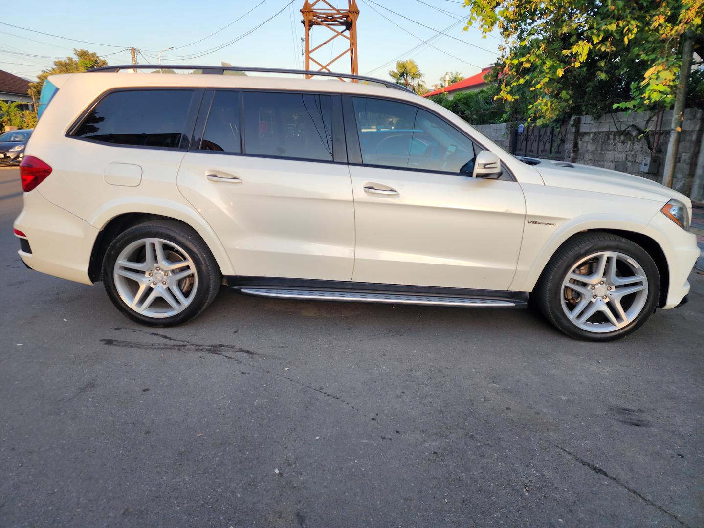 Mercedes-Benz GL 550 2013 — photo 2