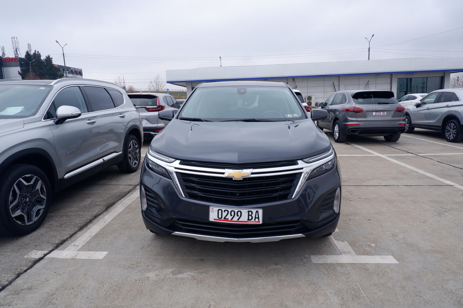 Chevrolet Equinox 2022 — photo 2