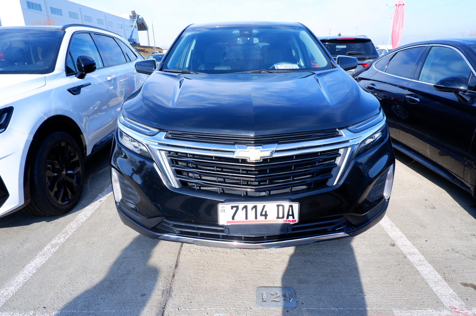 Chevrolet Equinox 2023 — photo 2