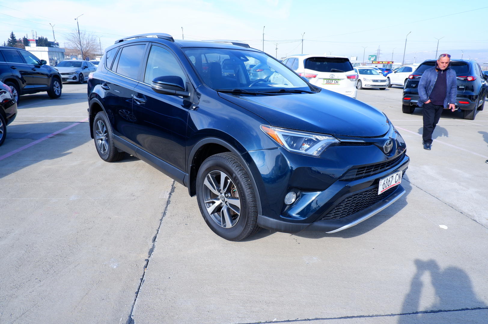 Toyota RAV 4 2018 — photo 2