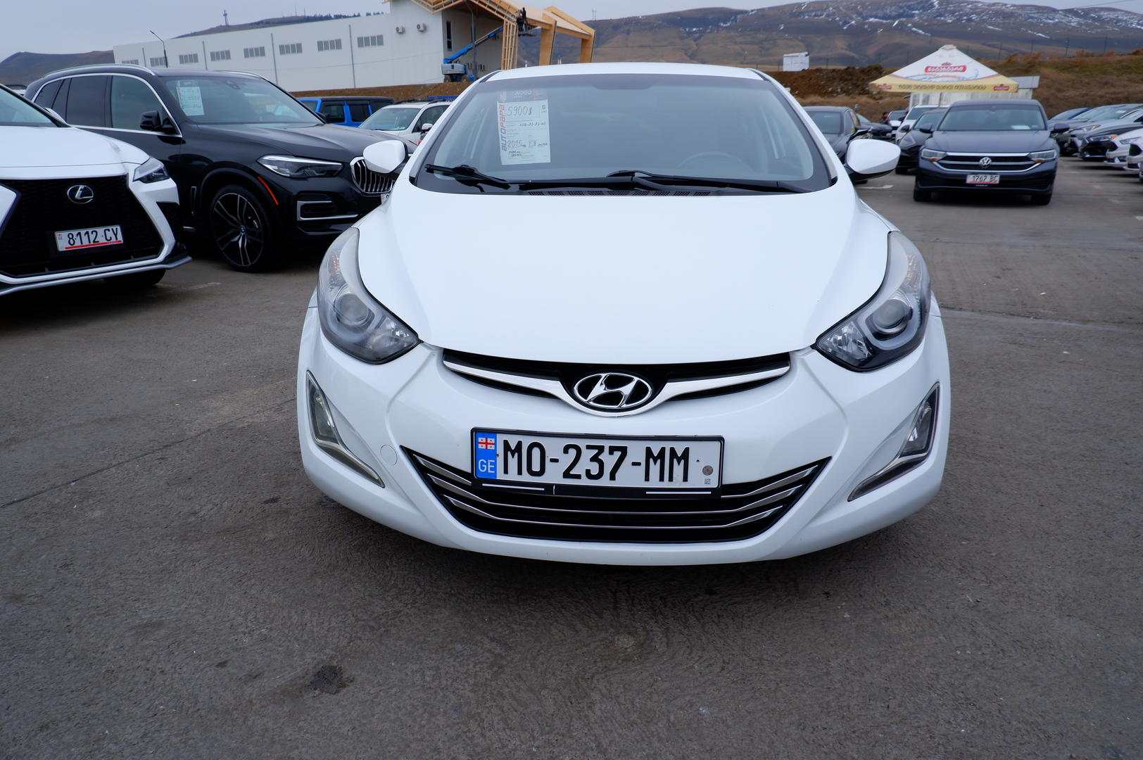 Hyundai Elantra 2015 — photo 2