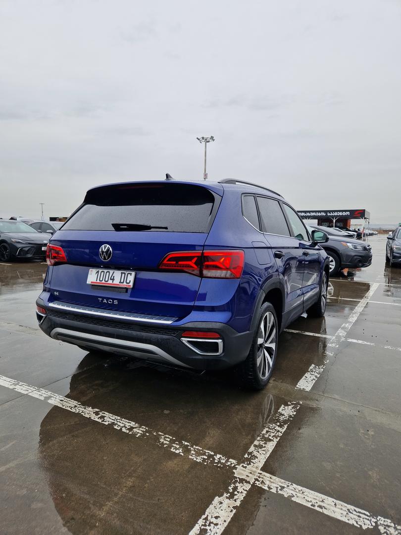 Volkswagen Taos 2022 — photo 2