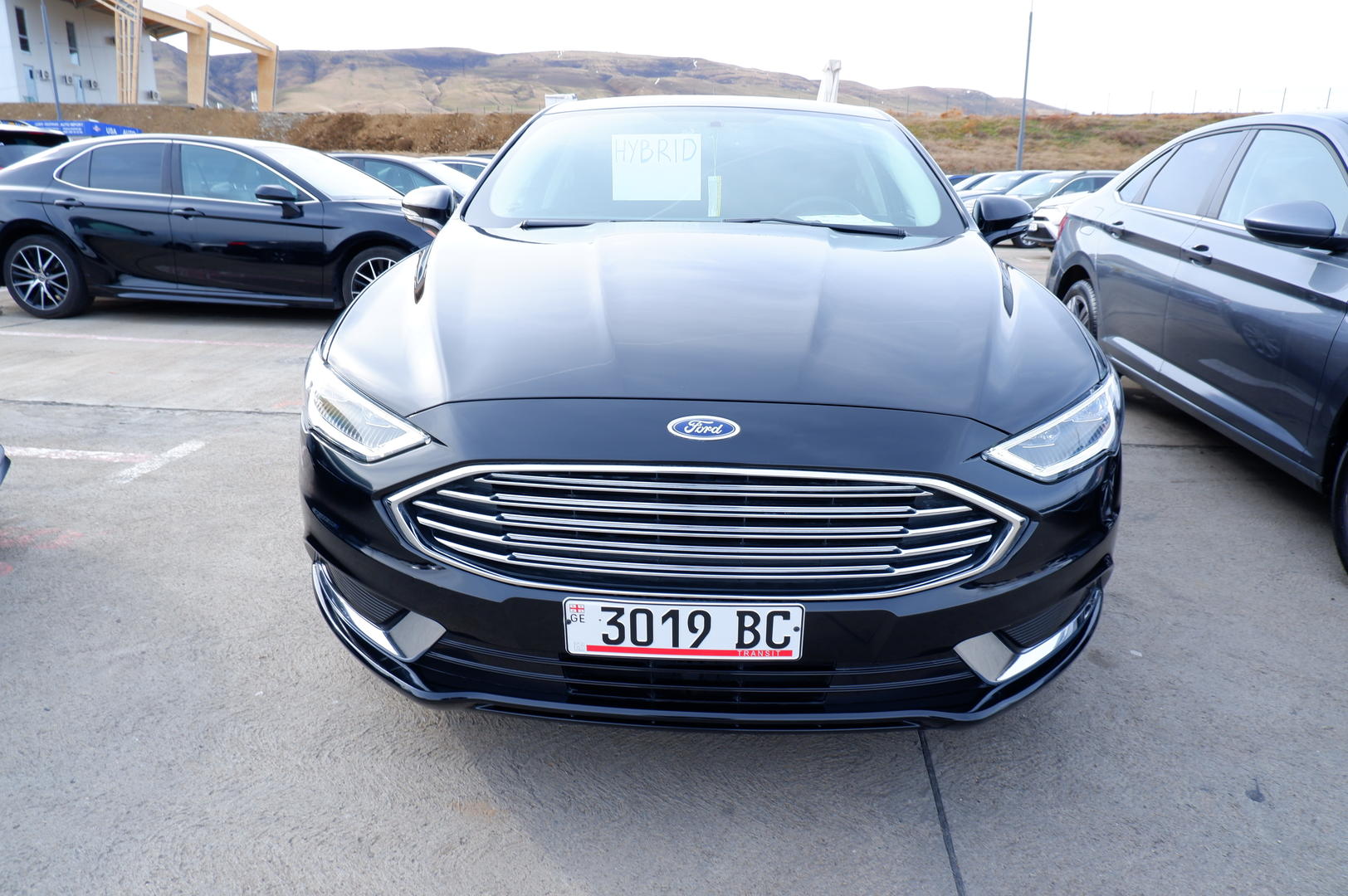 Ford Fusion 2018 — photo 2