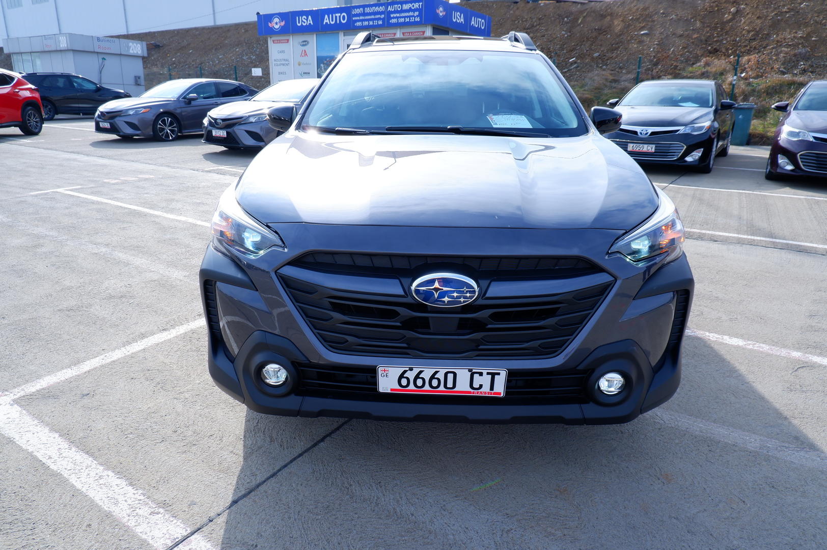 Subaru Outback 2023 — photo 2