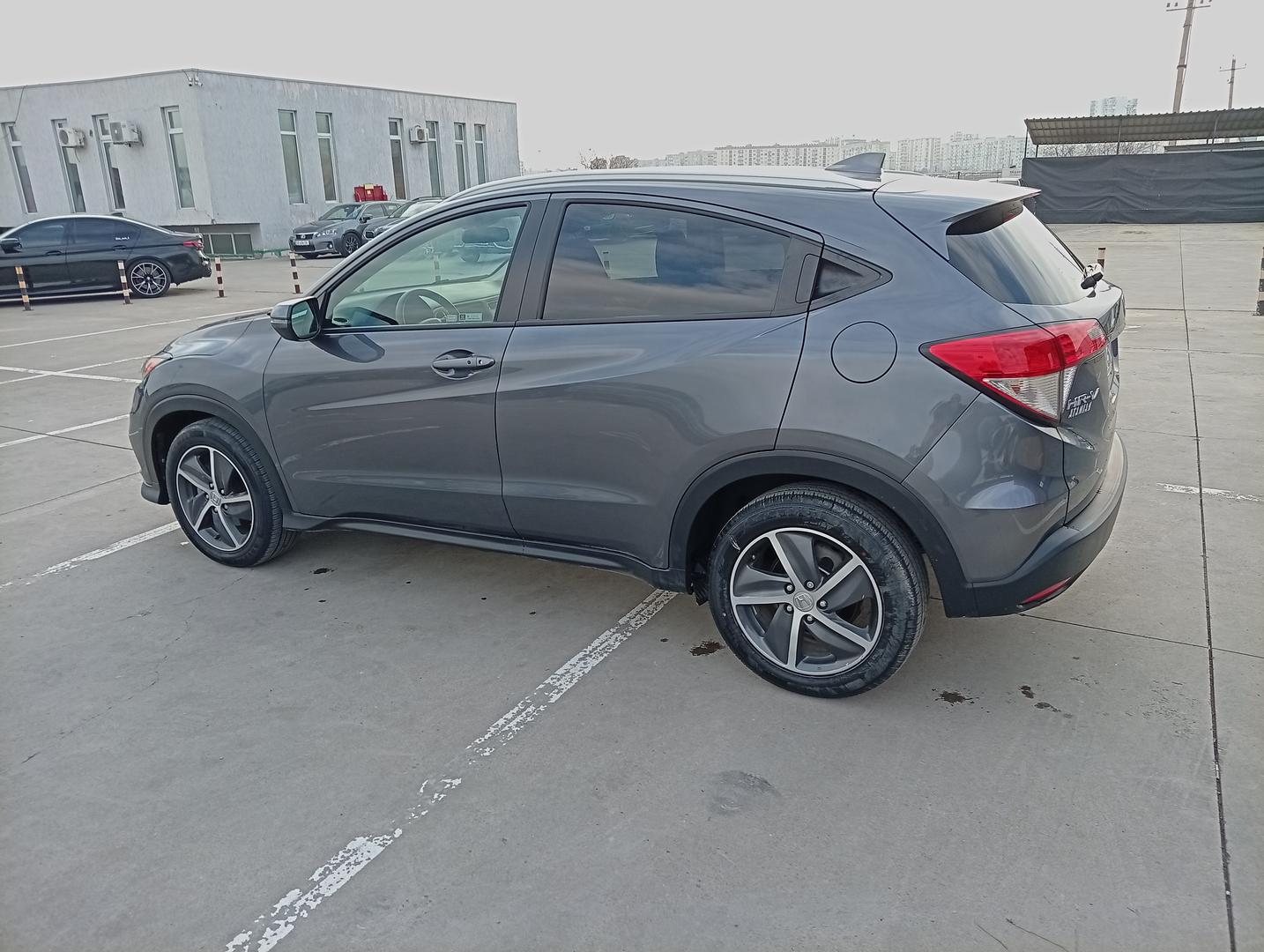Mitsubishi Outlander Sport 2022 — photo 2