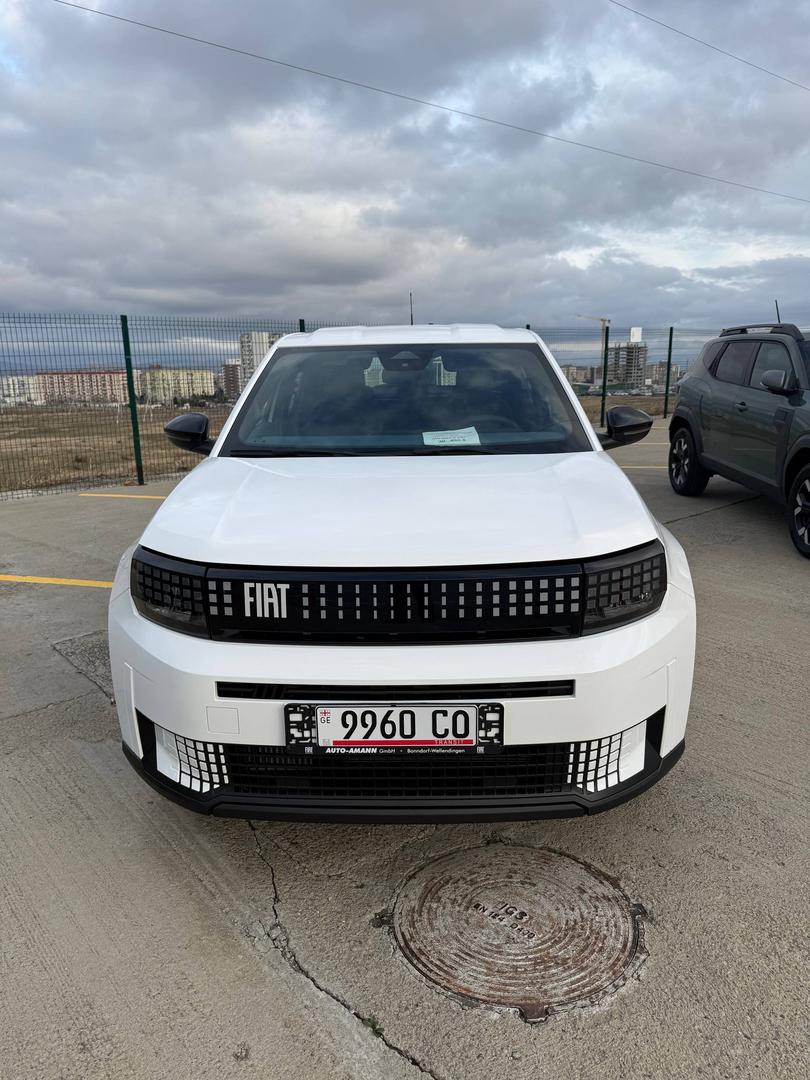 Fiat Grande Punto 2025 — photo 2