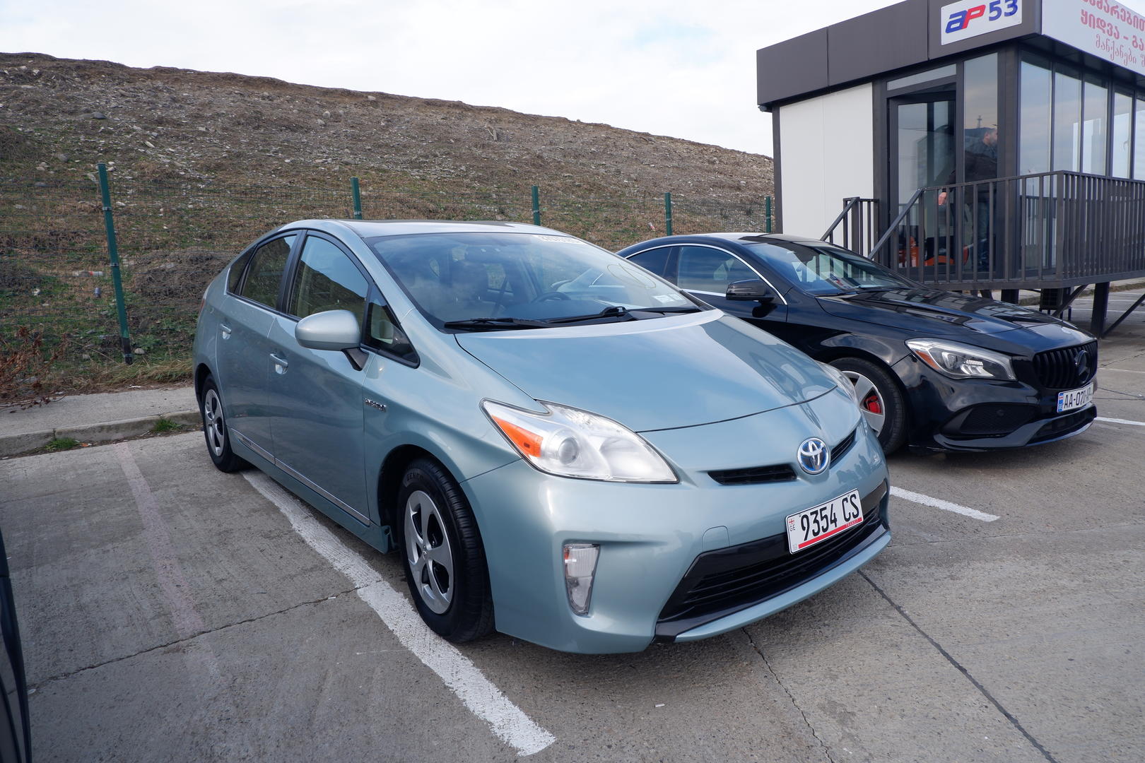 Toyota Prius 2014 — photo 2