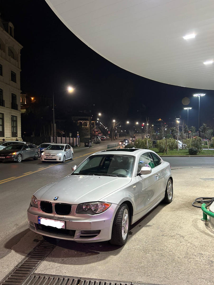 BMW 128 2010 — photo 2