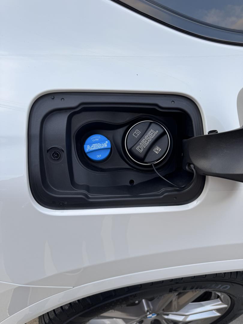 BMW X4 2021 — photo 2