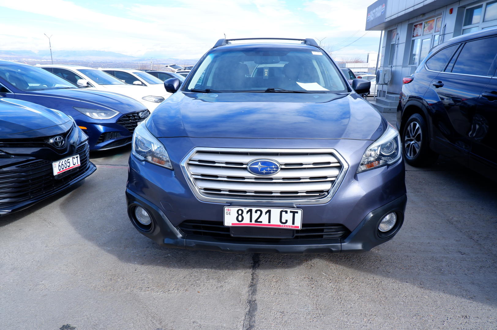 Subaru Outback 2016 — photo 2