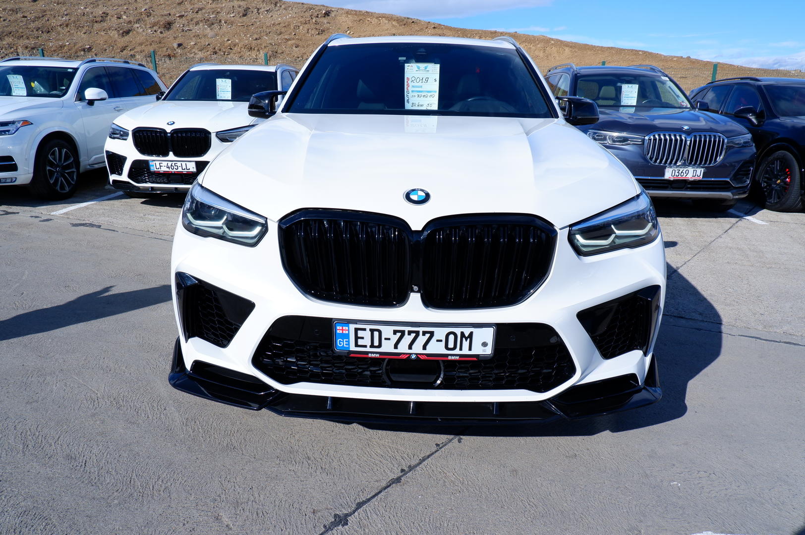 BMW X5 2019 — photo 2