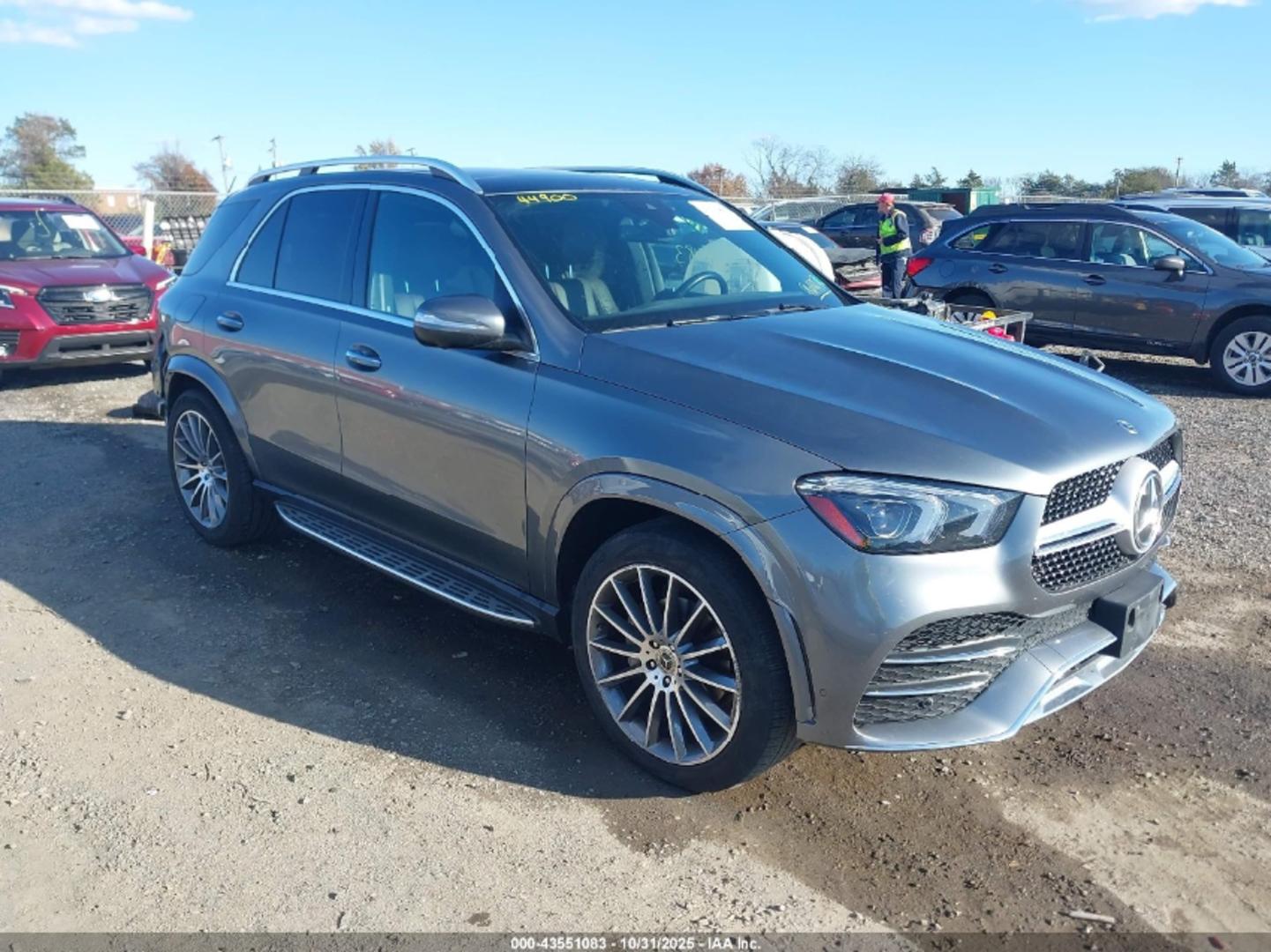 Mercedes-Benz GLE 350 2023 — photo 2