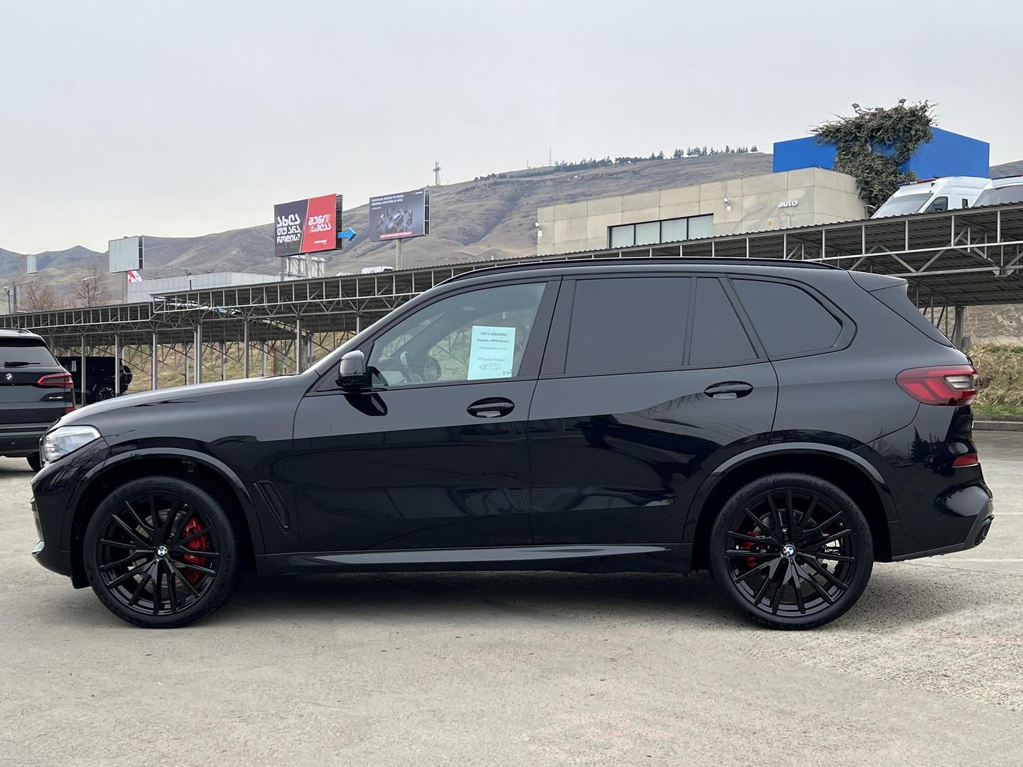 BMW X5 2022 — photo 2
