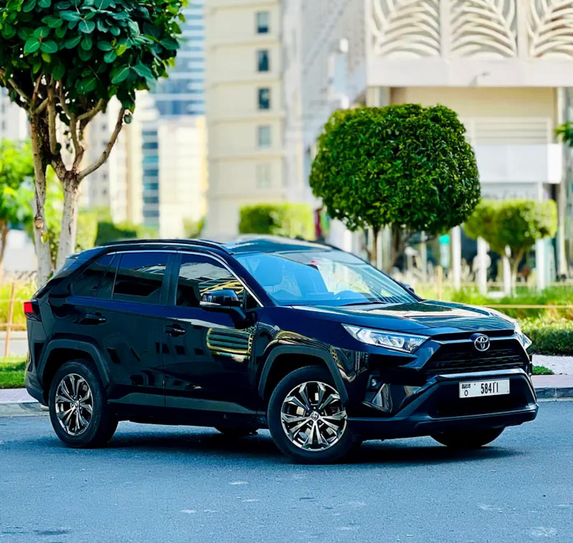 Toyota RAV 4 2023 — photo 2