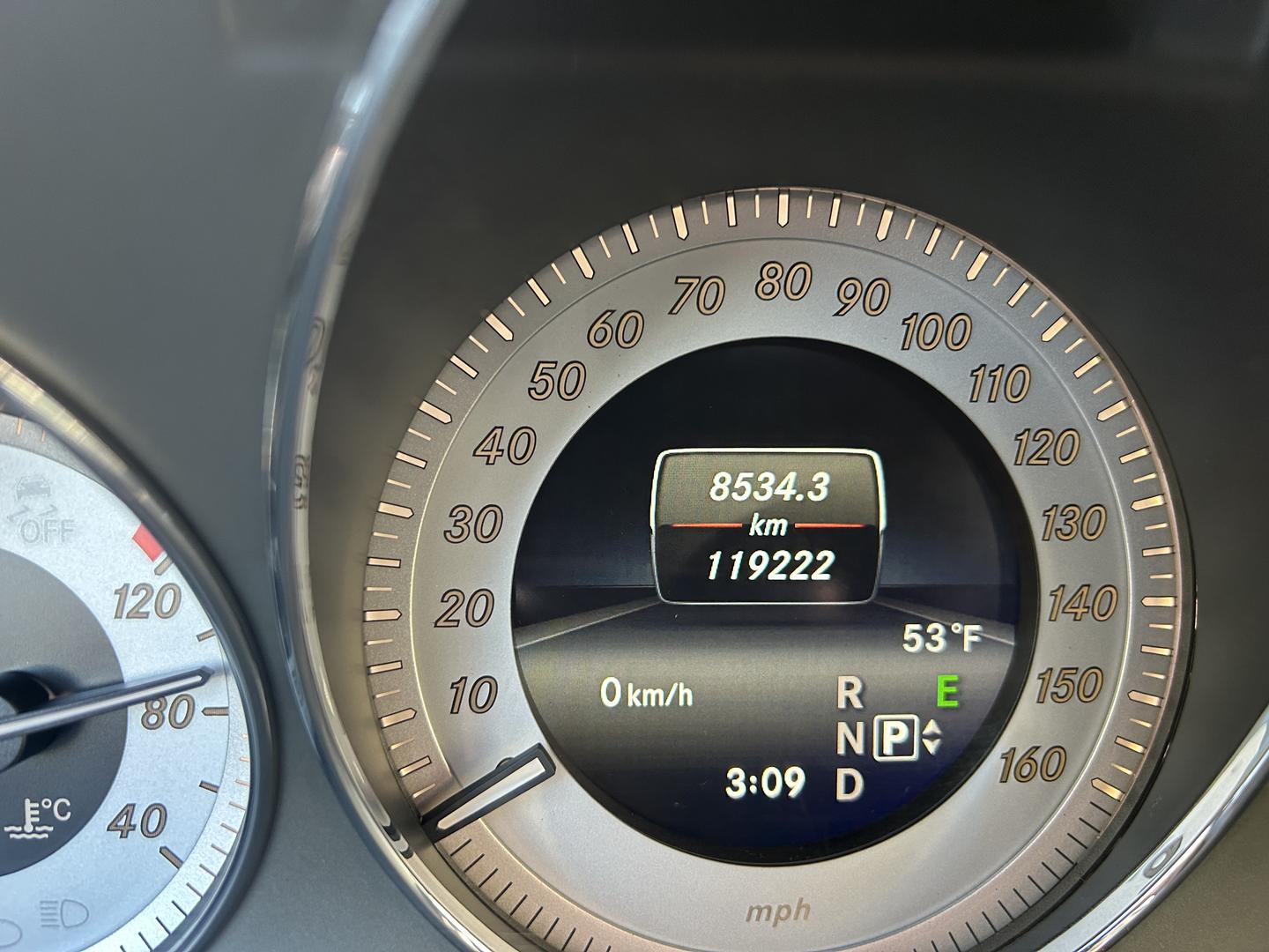 Mercedes-Benz GLK 350 2015 — photo 2