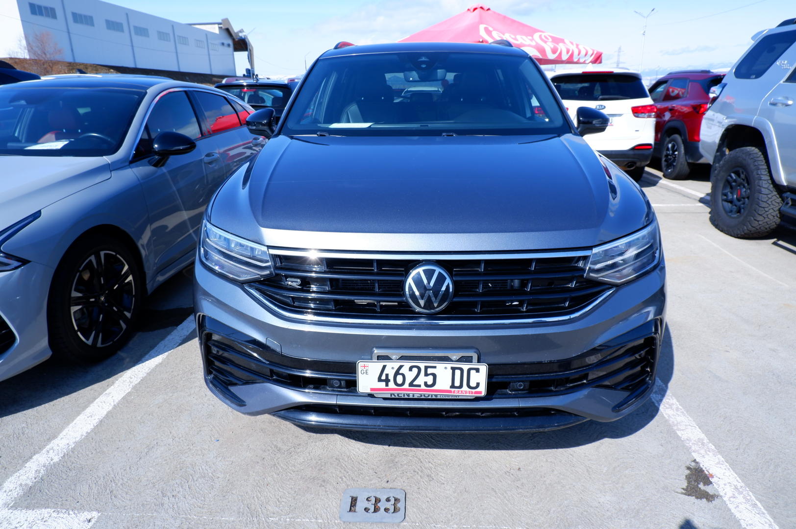 Volkswagen Tiguan 2022 — photo 2