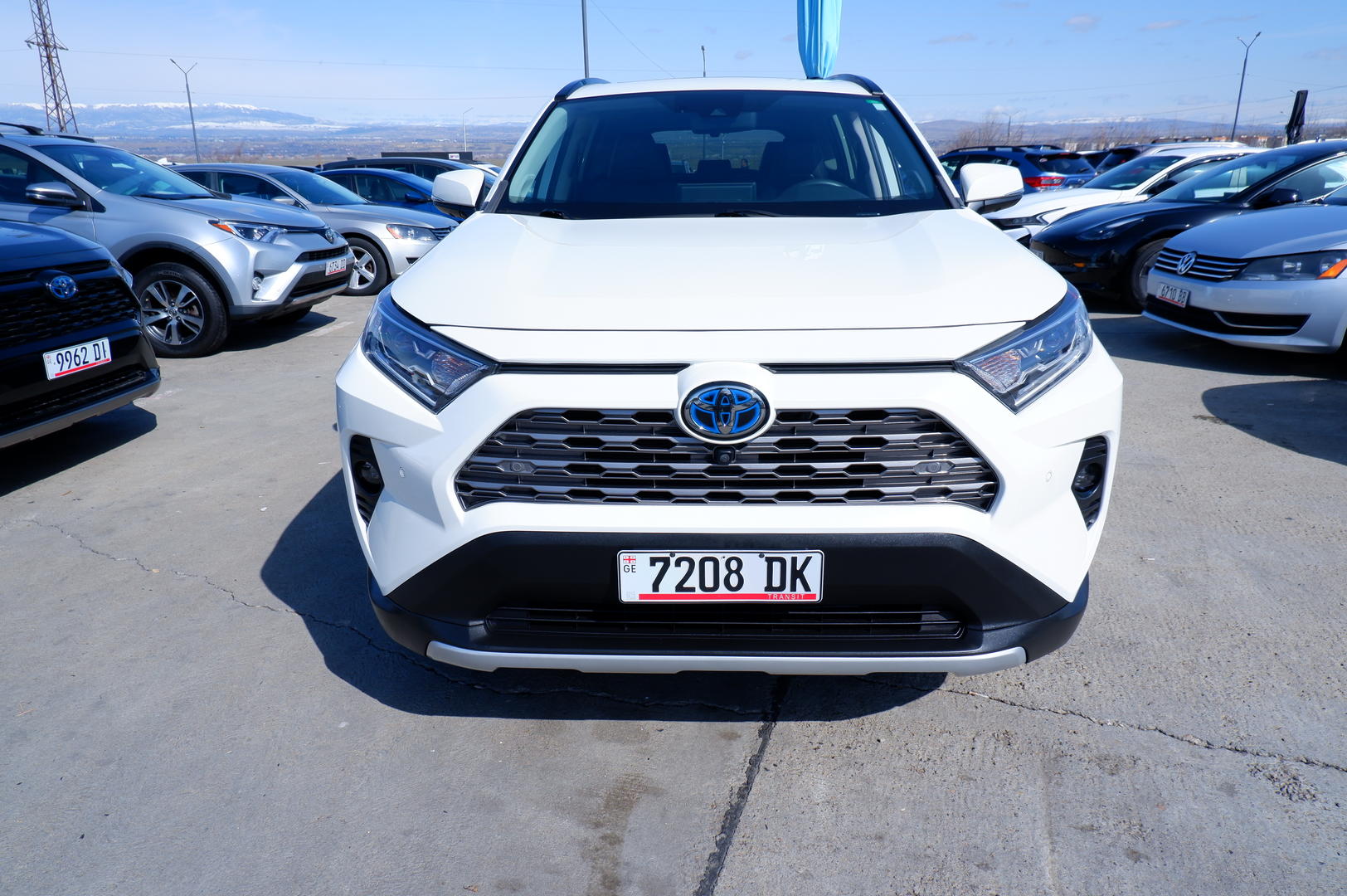 Toyota RAV 4 2021 — photo 2