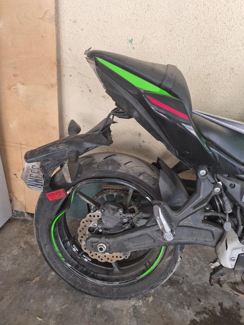 Kawasaki ZX 2022 — photo 2