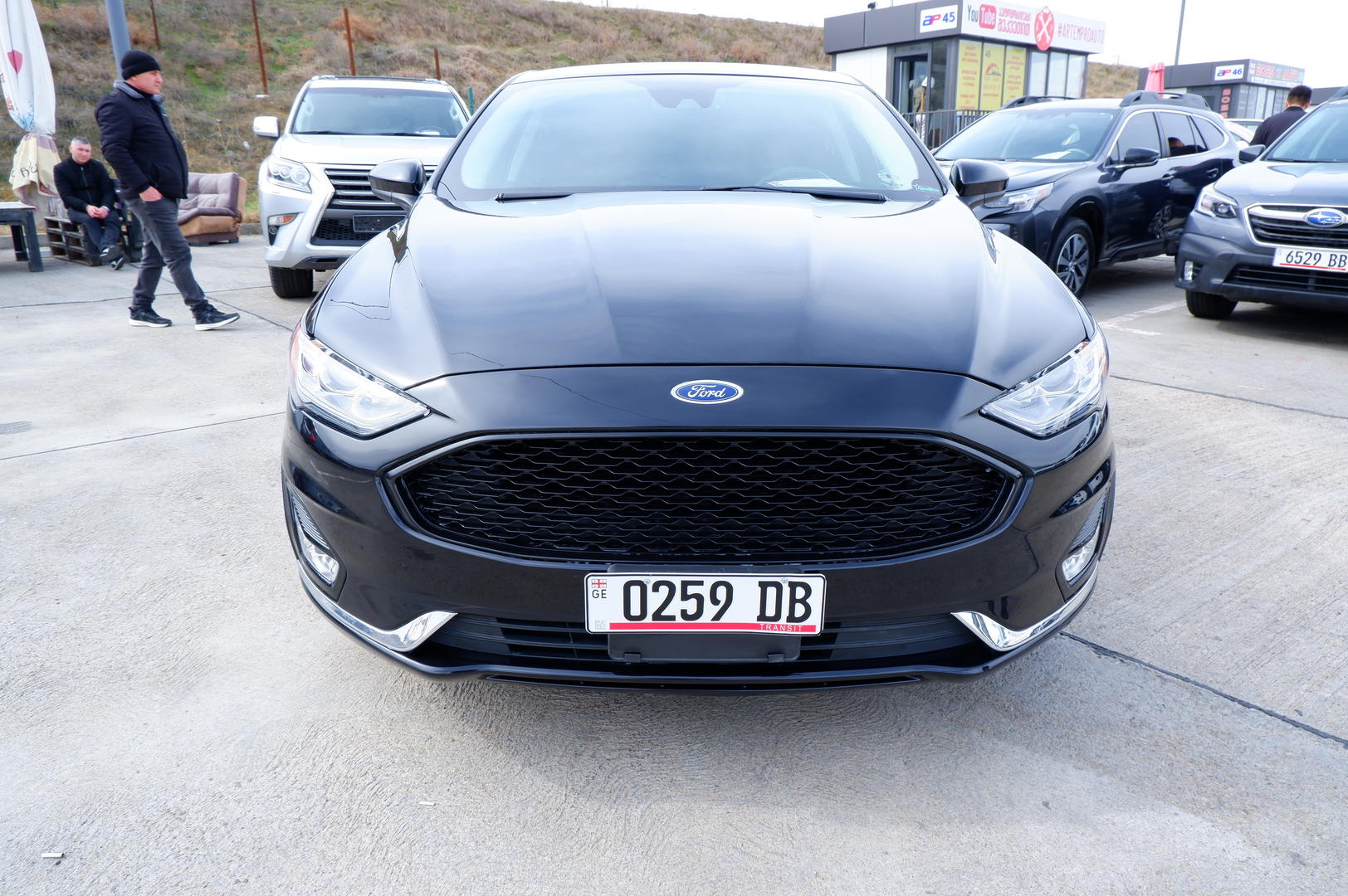 Ford Fusion 2019 — photo 2