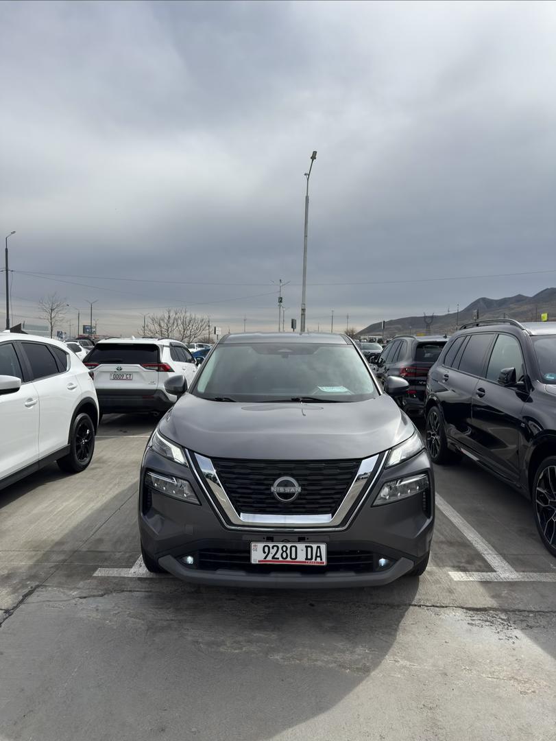 Nissan Rogue