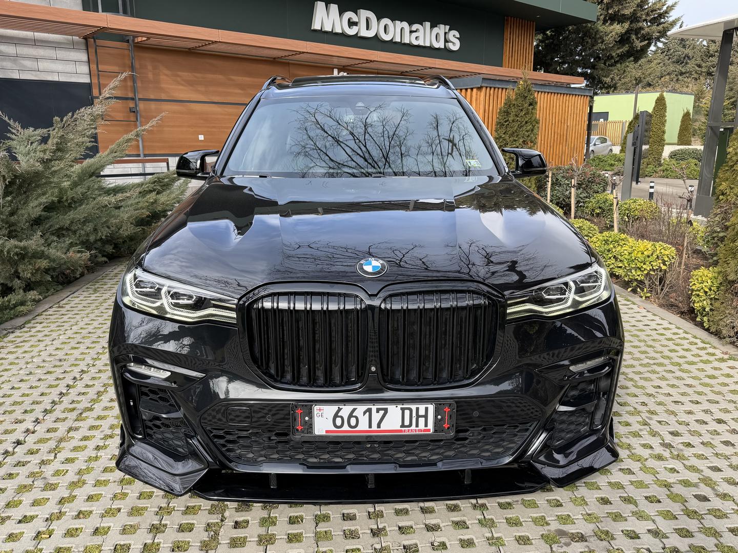 BMW X7 2020 — photo 2