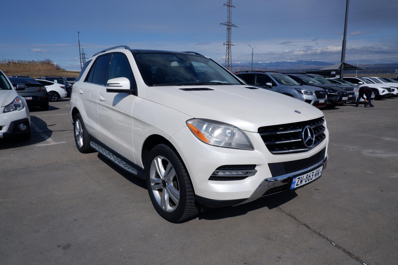 Mercedes-Benz ML 350 2011 — photo 2