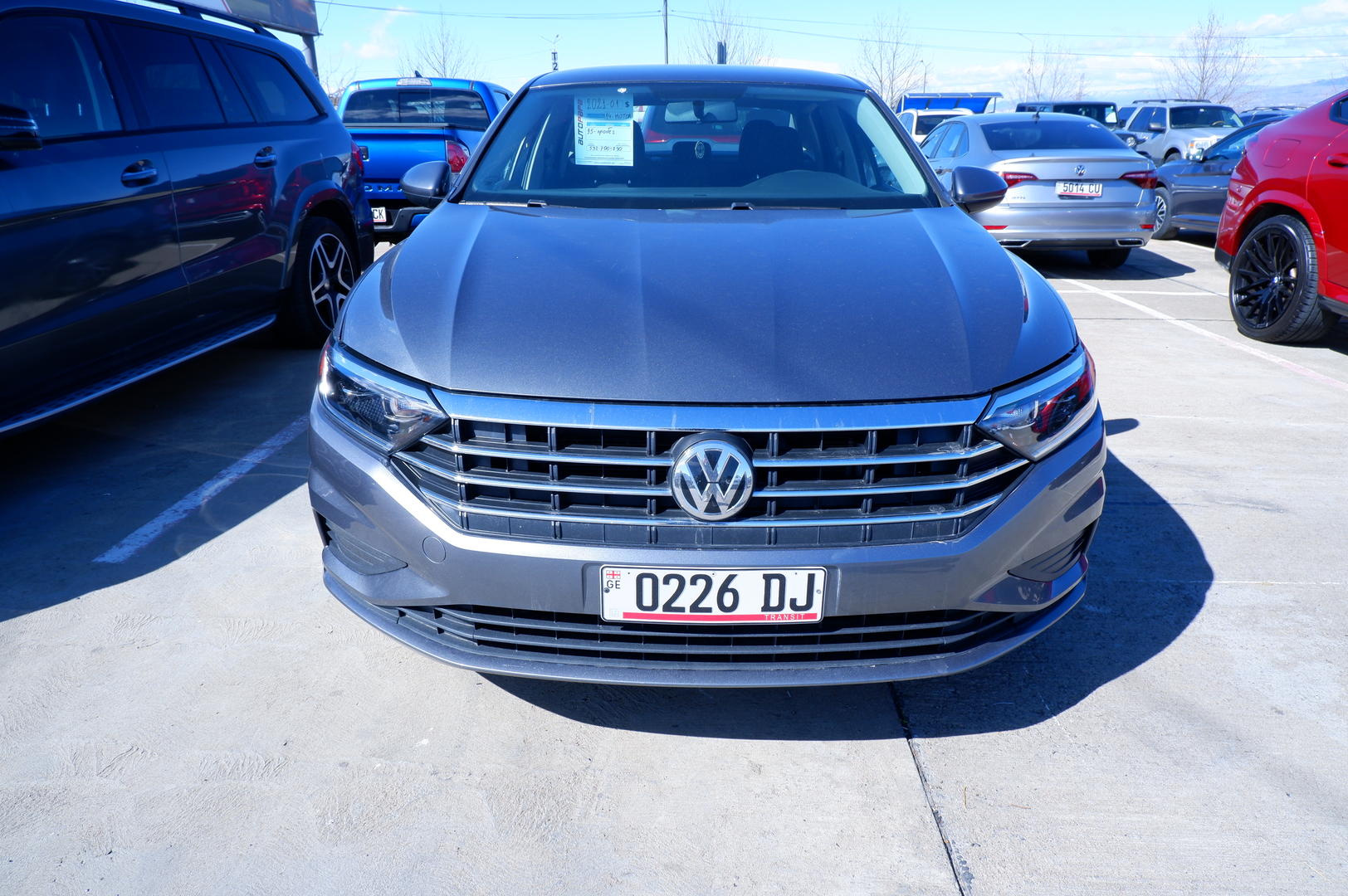 Volkswagen Jetta 2021 — photo 2