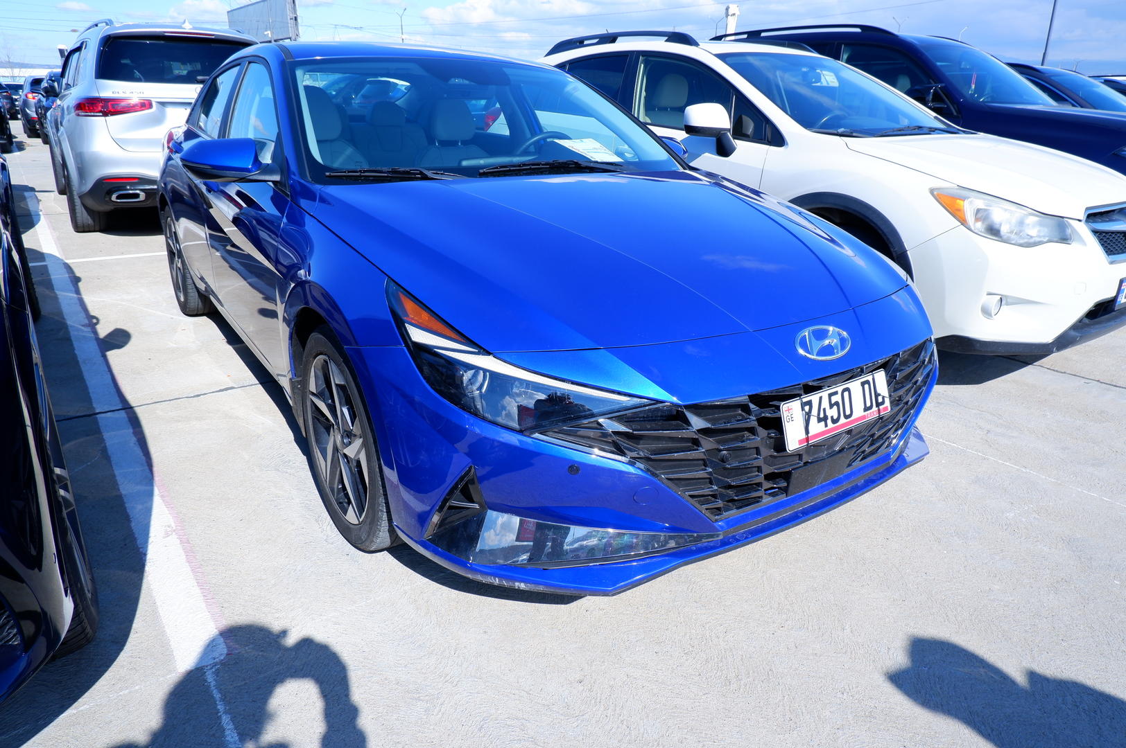 Hyundai Elantra 2022 — photo 2