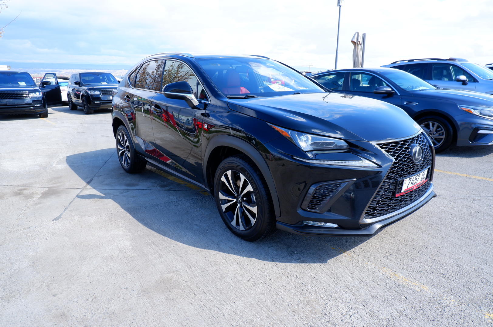 Lexus NX 300 2020 — photo 2