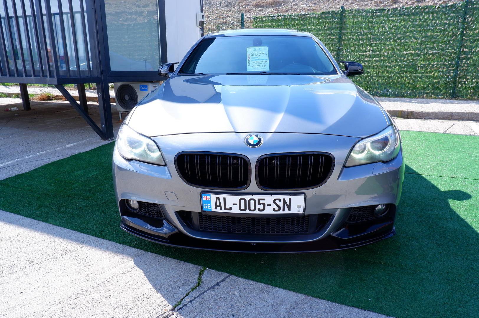 BMW 535 2011 — photo 2