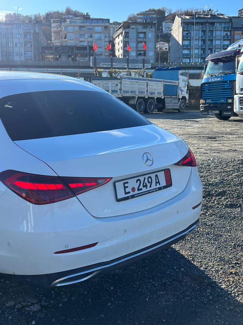 Mercedes-Benz C 180 2024 — photo 2
