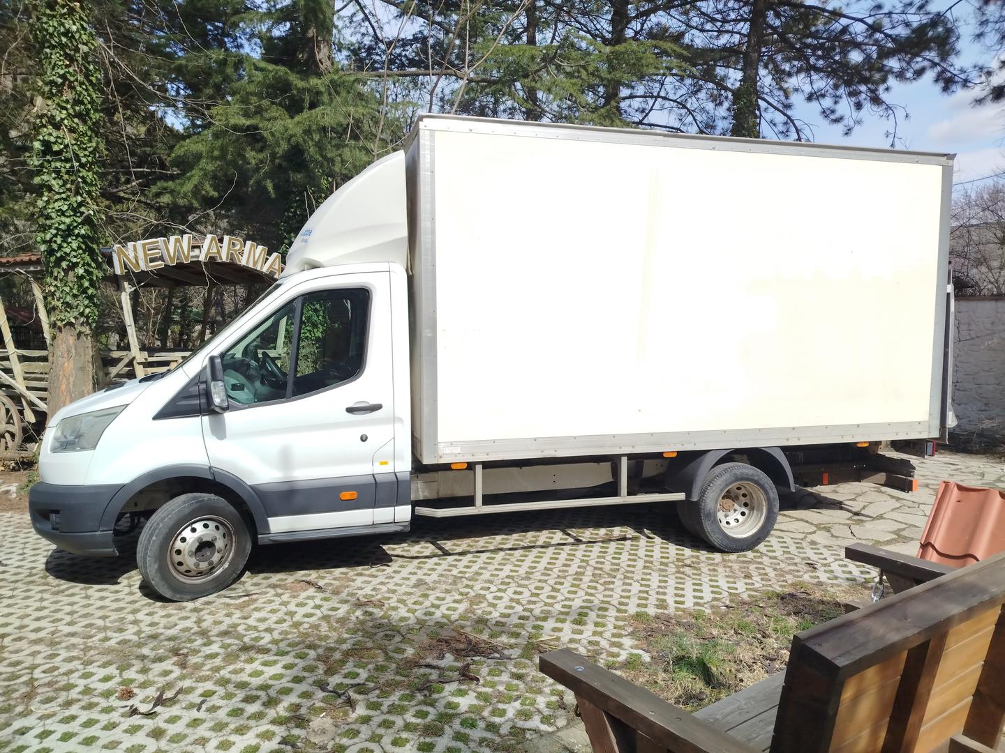 Ford Transit 2016 — photo 2