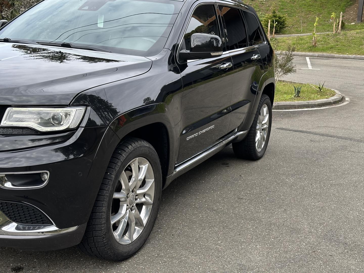Jeep Grand Cherokee 2016 — photo 2
