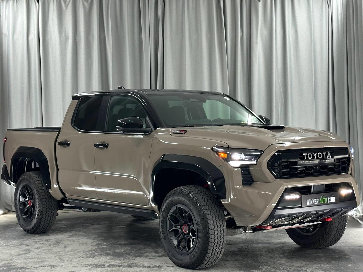 Toyota Tacoma 2026 — photo 2