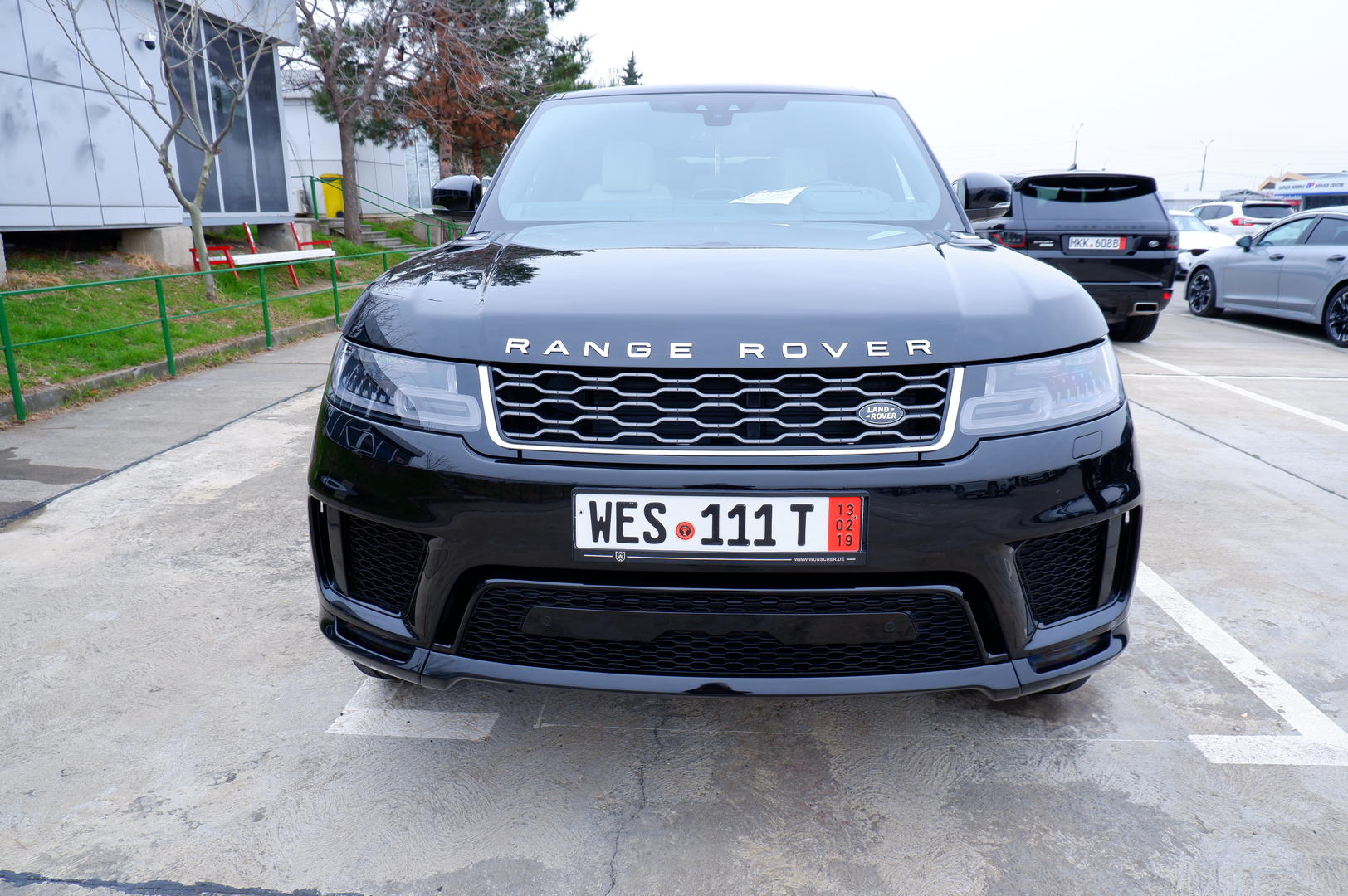 Land Rover Range Rover Sport 2018 — photo 2
