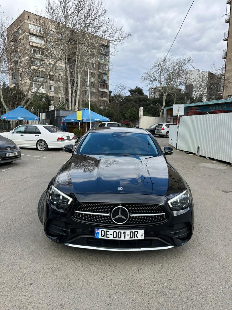 Mercedes-Benz E 200