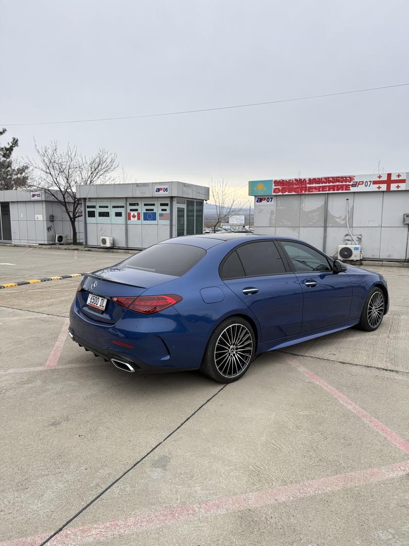 Mercedes-Benz C 300 AMG 2023 — photo 2