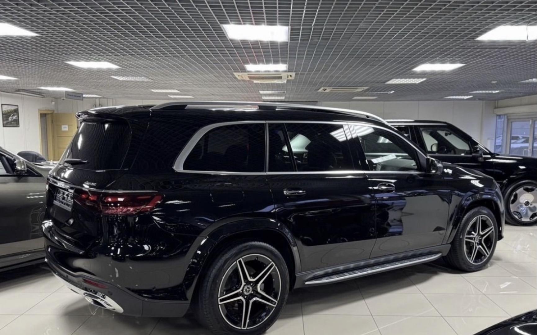 Mercedes-Benz GLS 450 2025 — photo 2