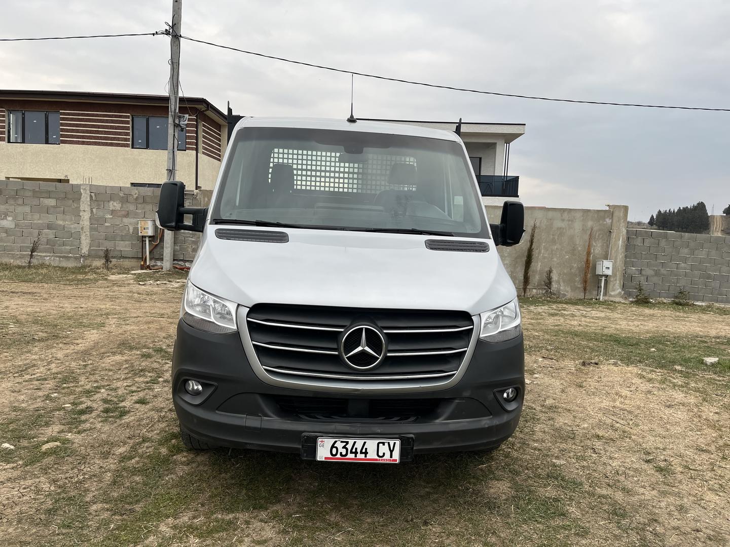 Mercedes-Benz Sprinter 2019 — photo 2