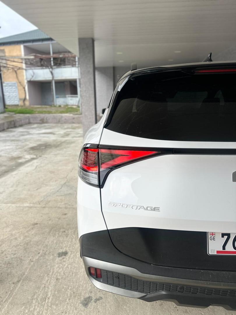 Kia Sportage 2023 — photo 2