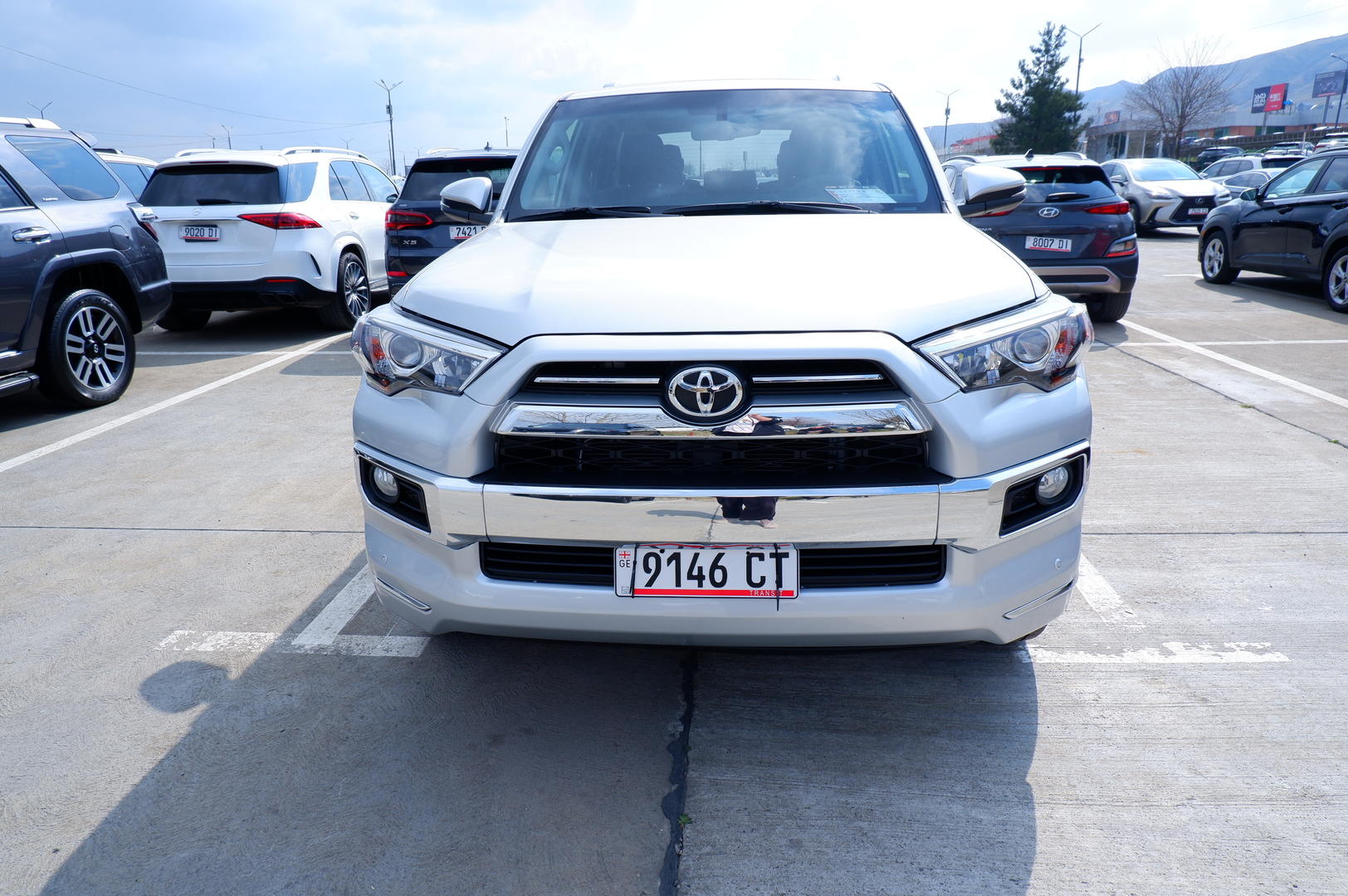 Toyota 4Runner 2017 — photo 2